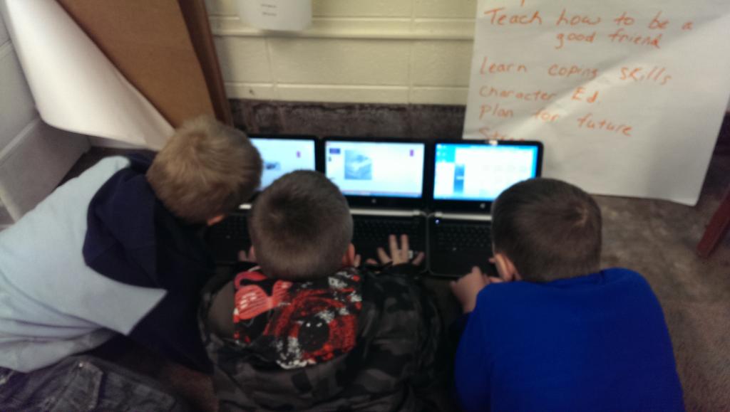karenebowman's tweet photo. Intense collaboration! #fremontPLC http://t.co/sl1SurHXNS