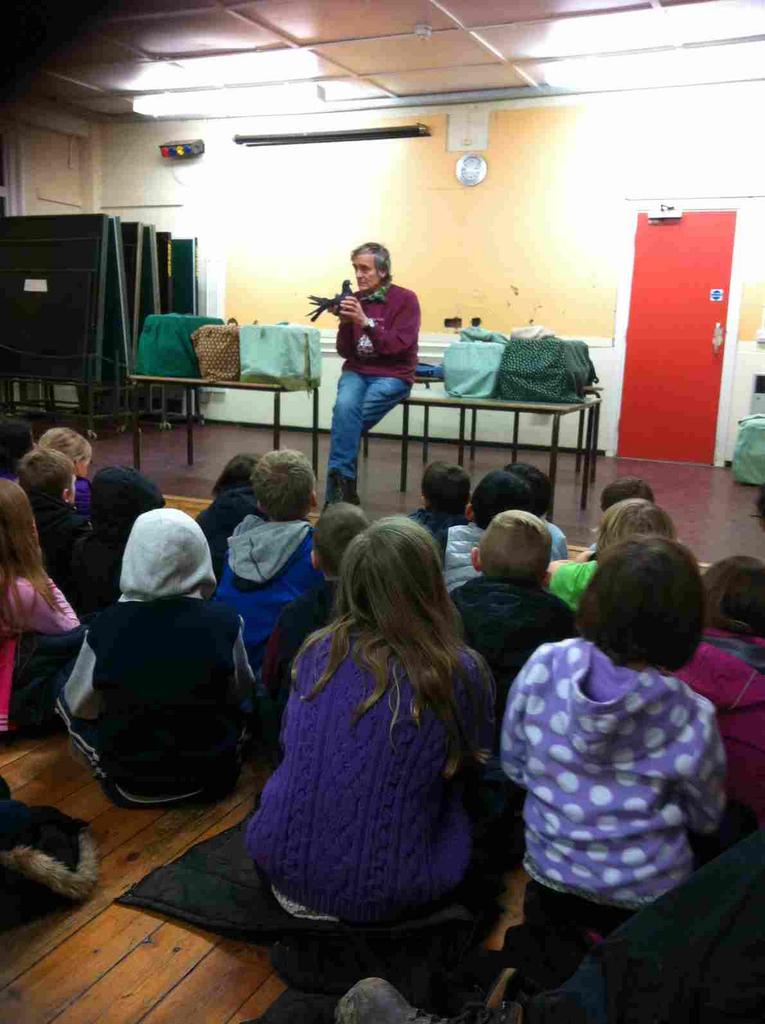 standrewscobham's tweet photo. The evening slot @SCTrust - a talk on the wild side. That'd be our #y4! @SASA_PTA @cobhamchurch @Cobhammums http://t.co/eBNlLz1WPh