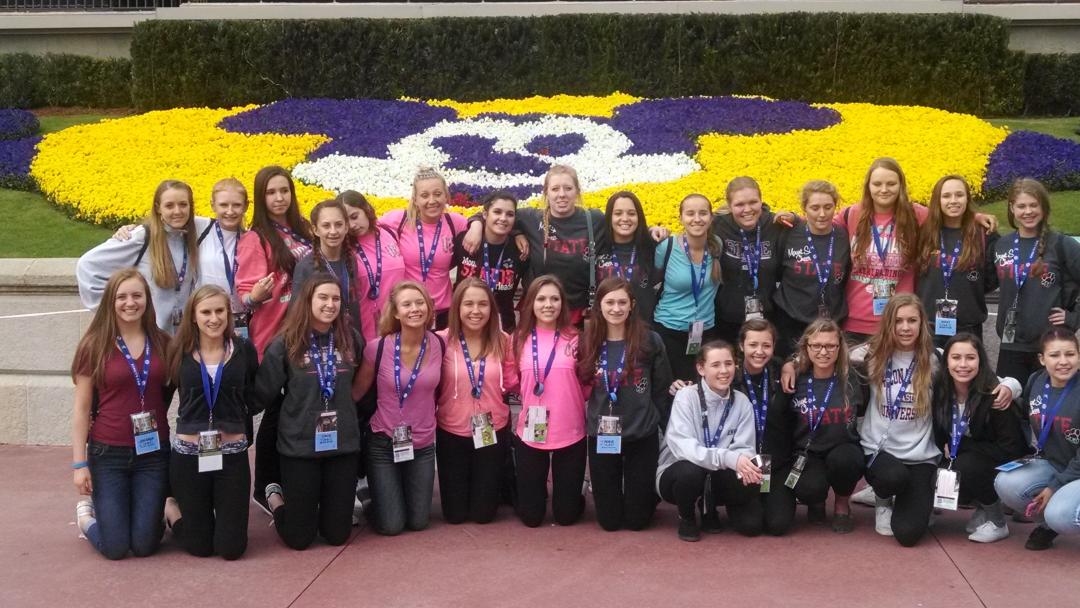 cheermshs's tweet photo. Magic Kingdom! #mountsired #mountsisilver http://t.co/3i9IC4lISS