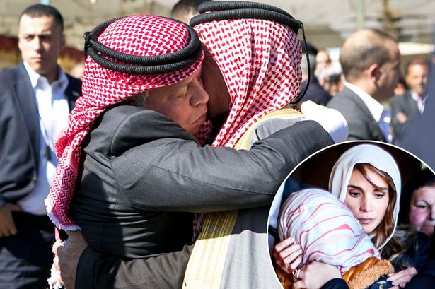 yeojaqz's tweet photo. Jordan bombs ISIS in revenge raid for pilot terrorists burned alive then salutes dead hero http://t.co/f59t4mHY69 http://t.co/EiXY7R2jpR
