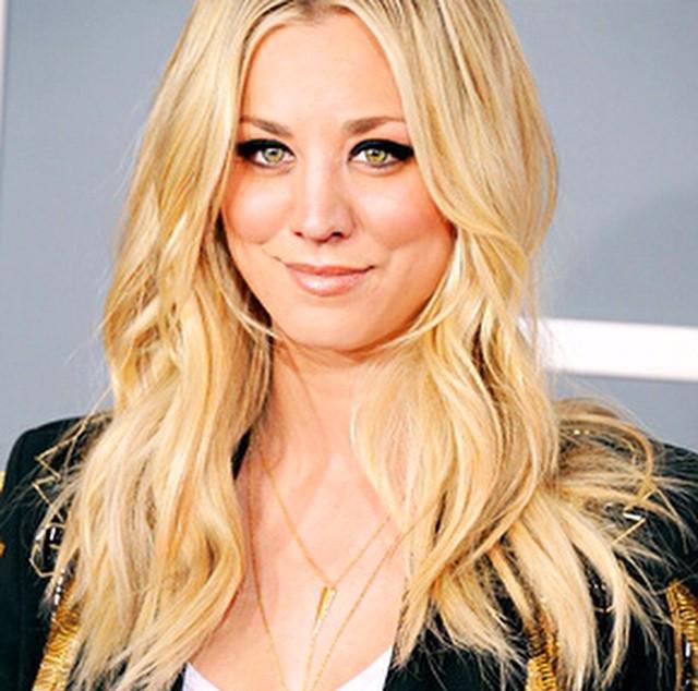 HottestBrackets's tweet photo. Hottest Woman Alive 
• Round Of 32 • 
• Elite 8 •

RT for Kaley Cuoco 
Fav for Jessica Alba http://t.co/T5tDFxXi6F