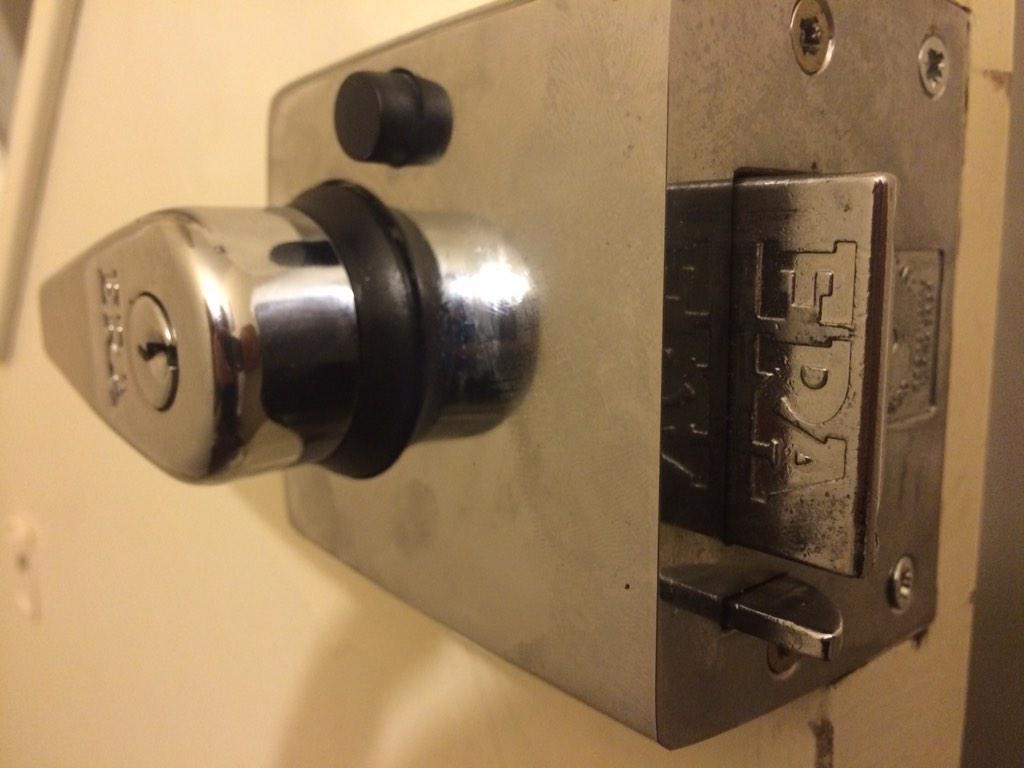 Lock_Fix's tweet image. Do your locks meet your insurance criteria?