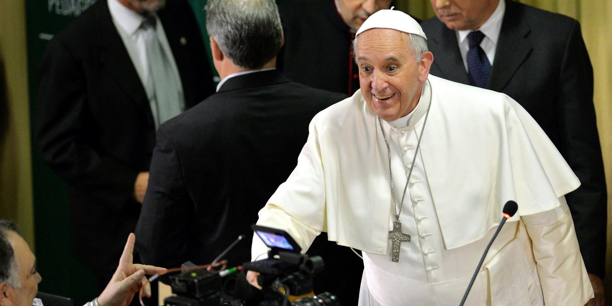 HuffPostPol's tweet image. Pope Francis to give a speech to Congress in September huff.to/1xrsMH0