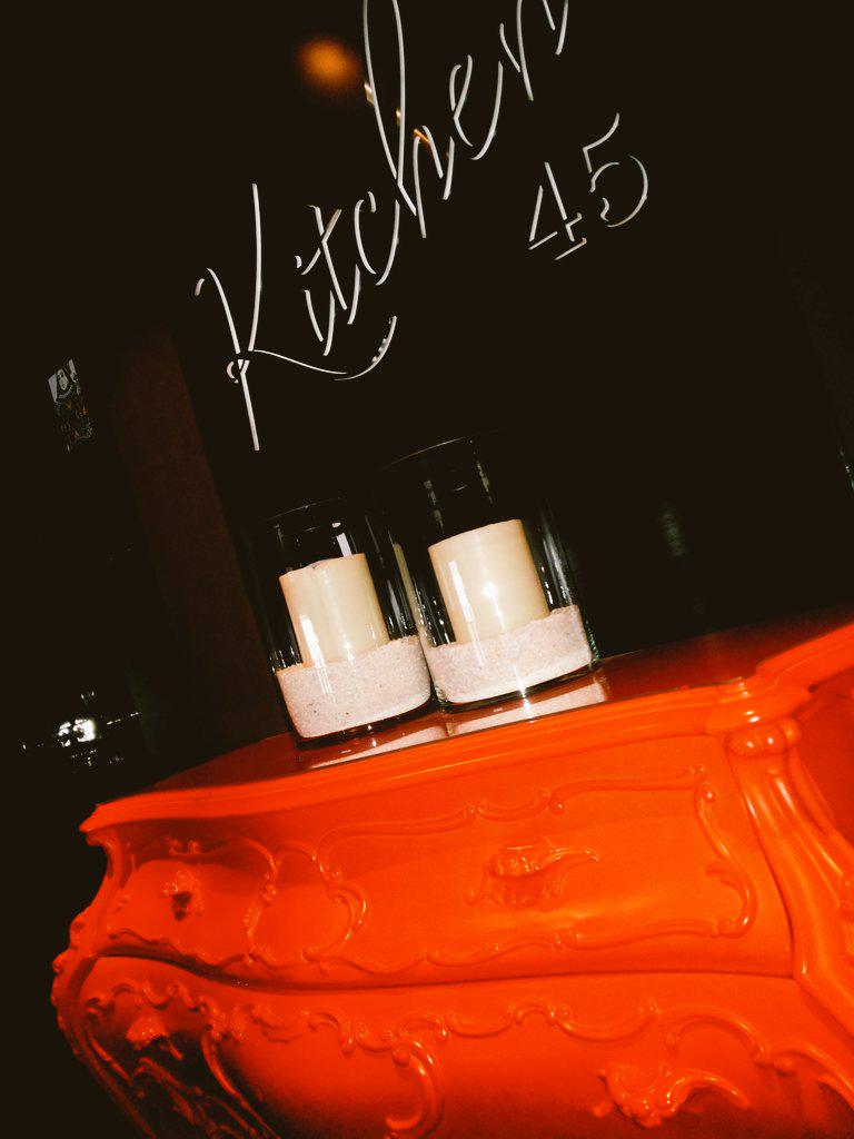 RandY_octOpus's tweet photo. Exquisite place. Red is the color of the night. #Kitchen45 #TasteofInnovation http://t.co/IYanj1m9Jl