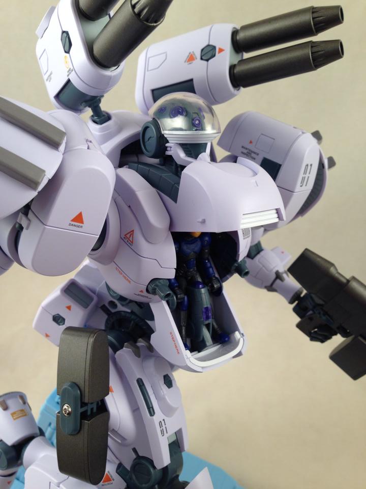 Armarauders's tweet photo. @CollectionDX's review coming soon!
#CollectionDX #Armarauders #Bellerophon #Mech #Mecha #Mechs #Robo #Robot #Robots http://t.co/sl9iZsfIlH