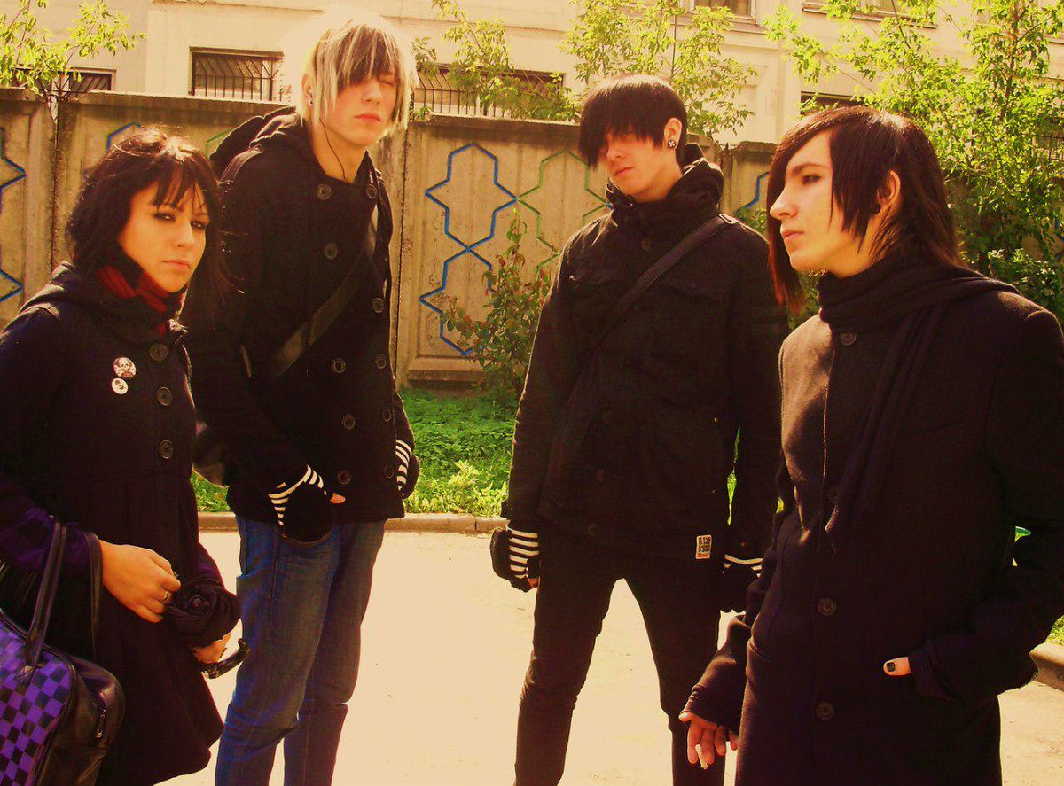 KitaiMexico's tweet photo. "recobrando el año 2008"
\m/_////_0\_ \m/ - SonyaFink via vk. http://t.co/M5XWdJ1hVl