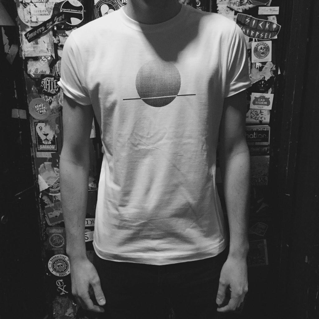 I want "<a href="/onenightonly/">One Night Only</a>: Limited edition ONO tees are now on sale and available worldwide via onenightonlyonline.com "