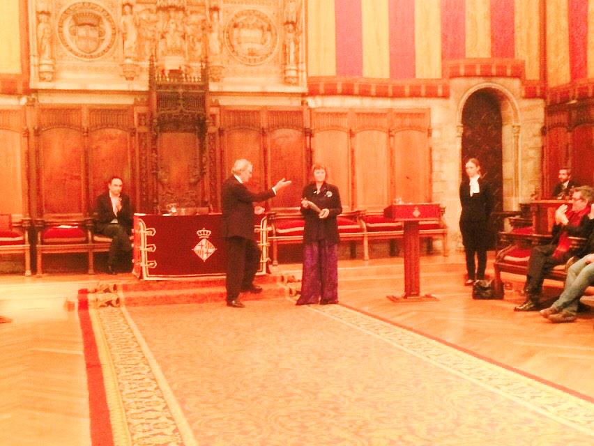 .<a href="/xaviertrias/">Xavier Trias</a> lliura el X Premi Pepe Carvalho a l’escriptora Alicia Giménez Bartlett. #BCNegra15