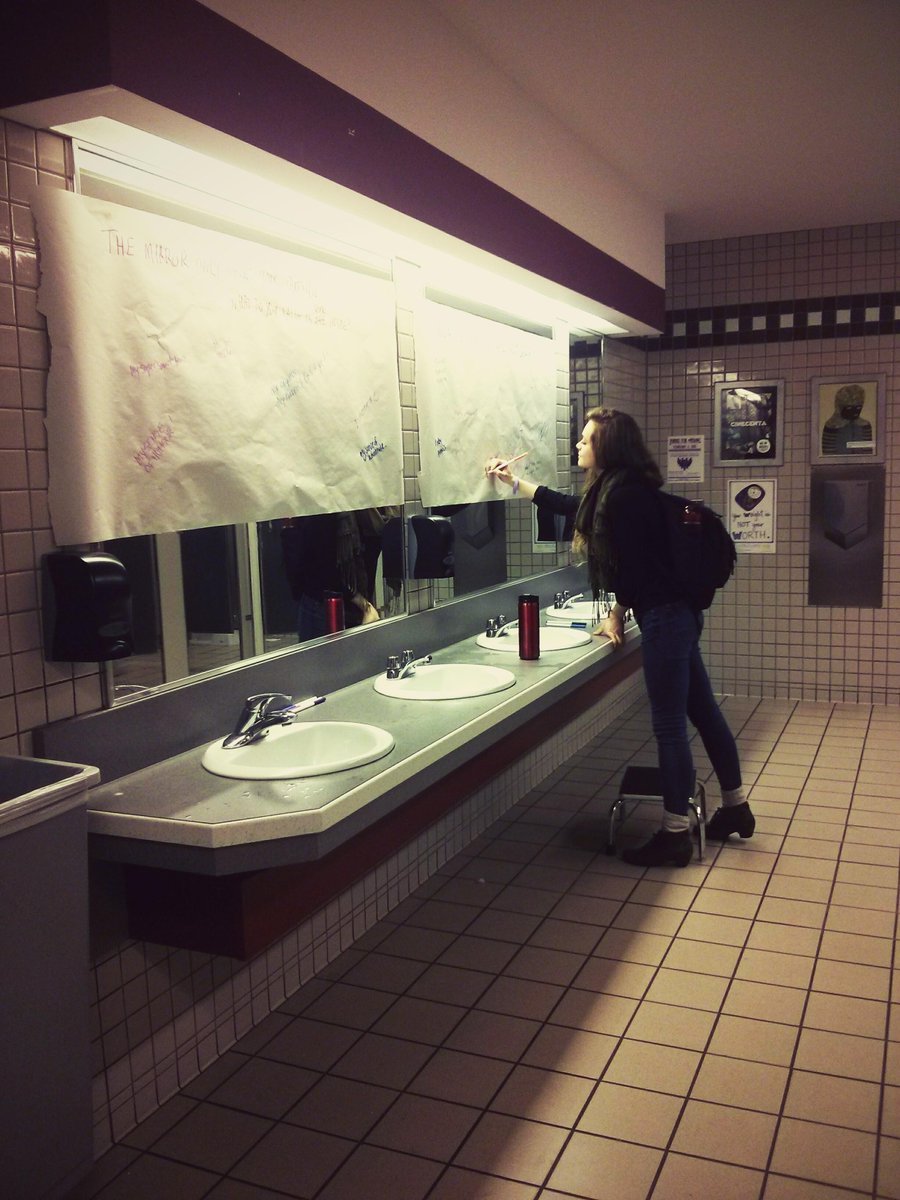 uvic's tweet image. Feb 1 - 7 is Eating Disorders Awareness Week. Join other students in raising awareness at the SUB today until 1pm!