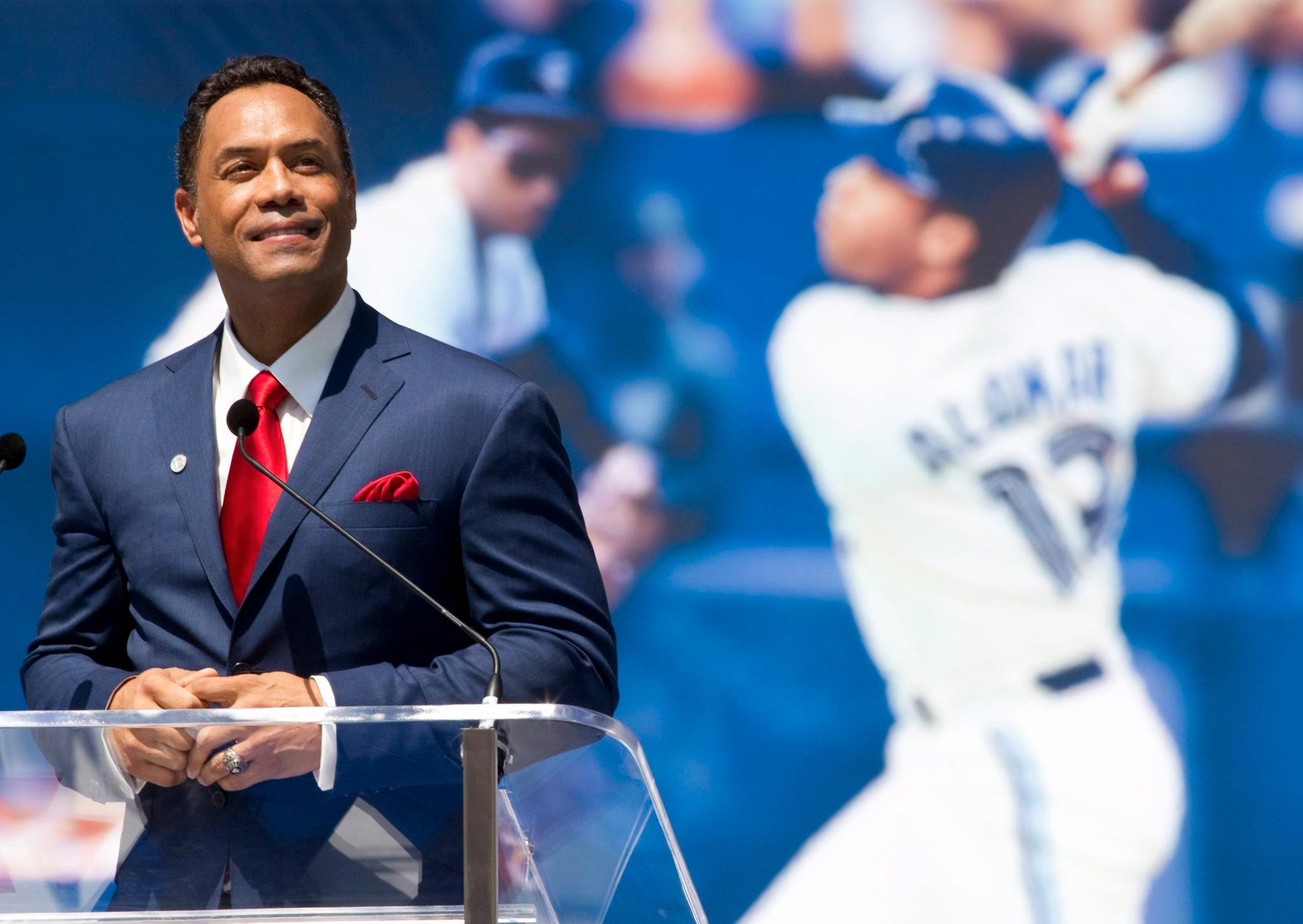 Happy 47th birthday to legend Roberto Alomar! 