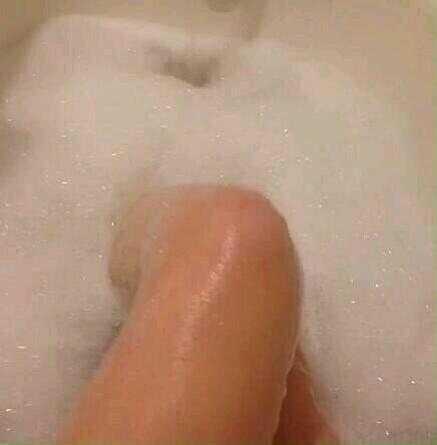 rsbluhotmailcom's tweet photo. ببإك بعد احلئ ششور 🙈😘😊🌹 http://t.co/zFA6lo9mUD