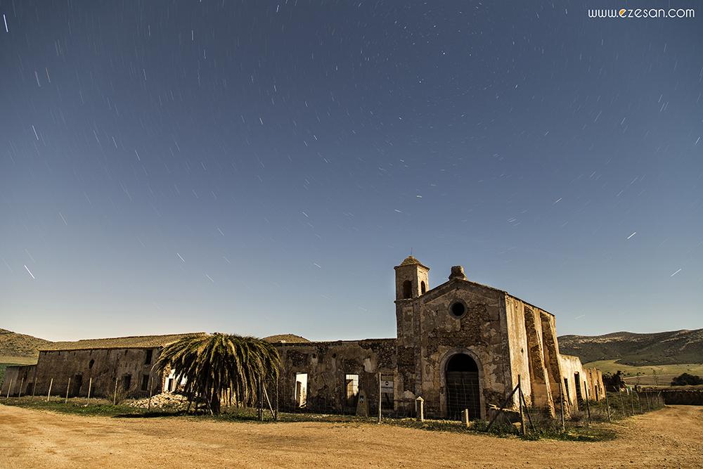 Ezesanleo's tweet photo. Fotografía Nocturna Cortijo del Fraile @CabodeGataNjar @CaboNijar @CabodeGataNjar @almeria_turismo @Turismo_Almeria http://t.co/yN52BXnXPS