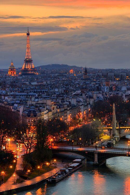 ImagesEarth's tweet image. Paris, France
