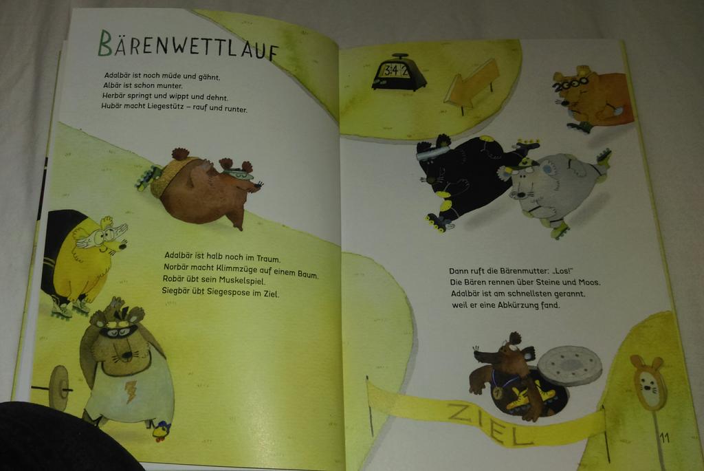 Lisch_ka's tweet photo. "Adalbär ist am schnellsten gerannt, weil er eine Abkürzung fand." #adalbärundkatzarina @betonhaar http://t.co/nbH8qAaYLf