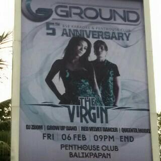 Aradrizki's tweet photo. Iyaa :) RT @Direllaa: Ini beneran? @Aradrizki @MitaEnglandMuse 😂😂😂 http://t.co/62v5IRD0D7