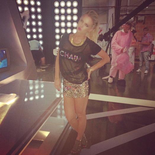 Hoy en @BenditaOk con outfit @ILOVERMODA y ?? @luciano_marra! ✌️✌️? http://t.co/KAc93kpgel