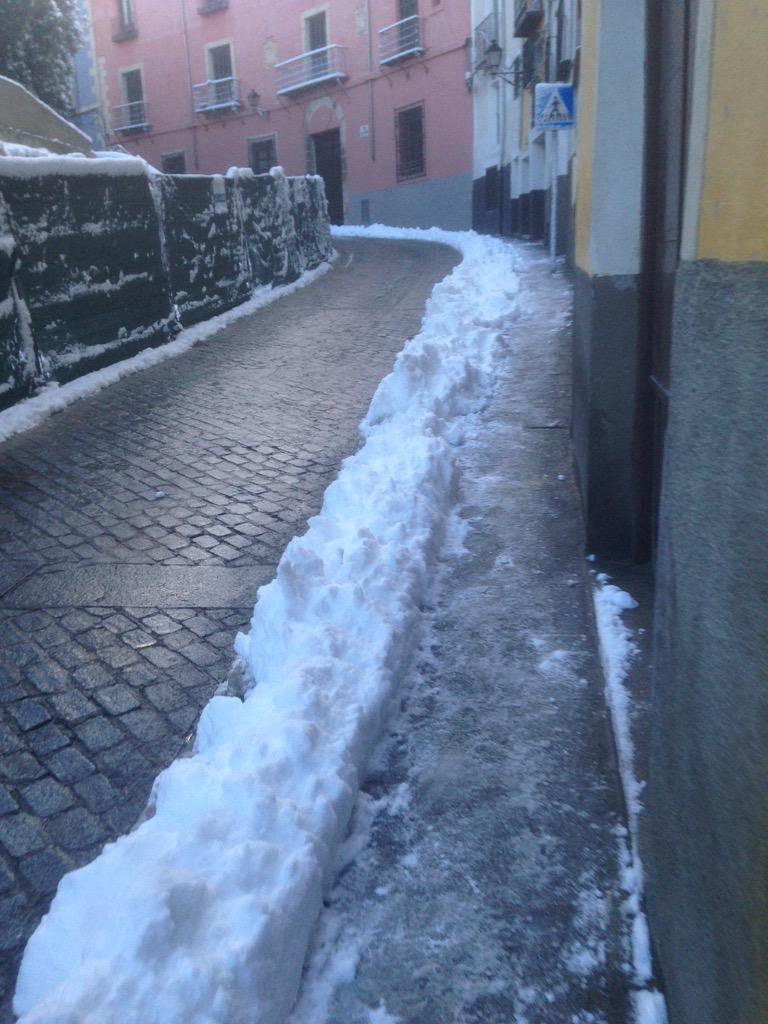 ControlesCuenca's tweet image. Mucho cuidado con los hielos!!