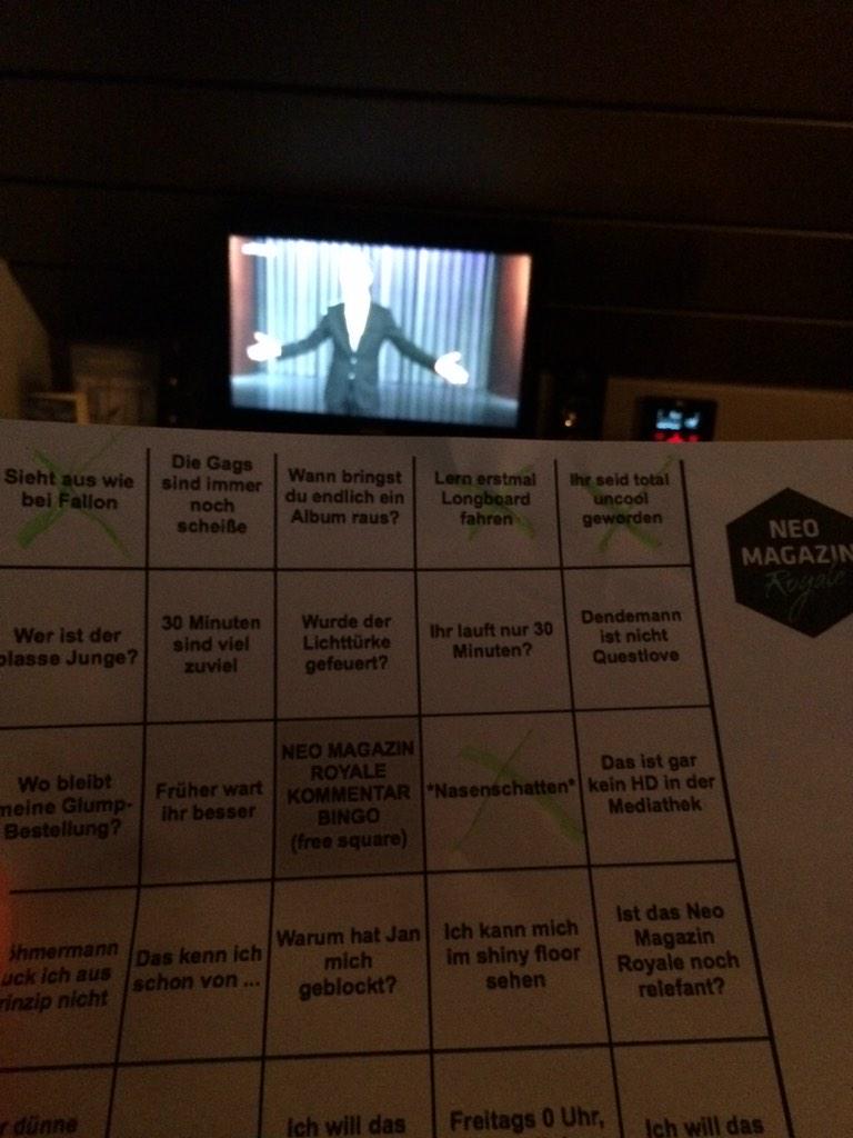 Das NEO MAGAZIN ROYALE KOMMENTAR BINGO fetzt! #ungefickt @neomagazin