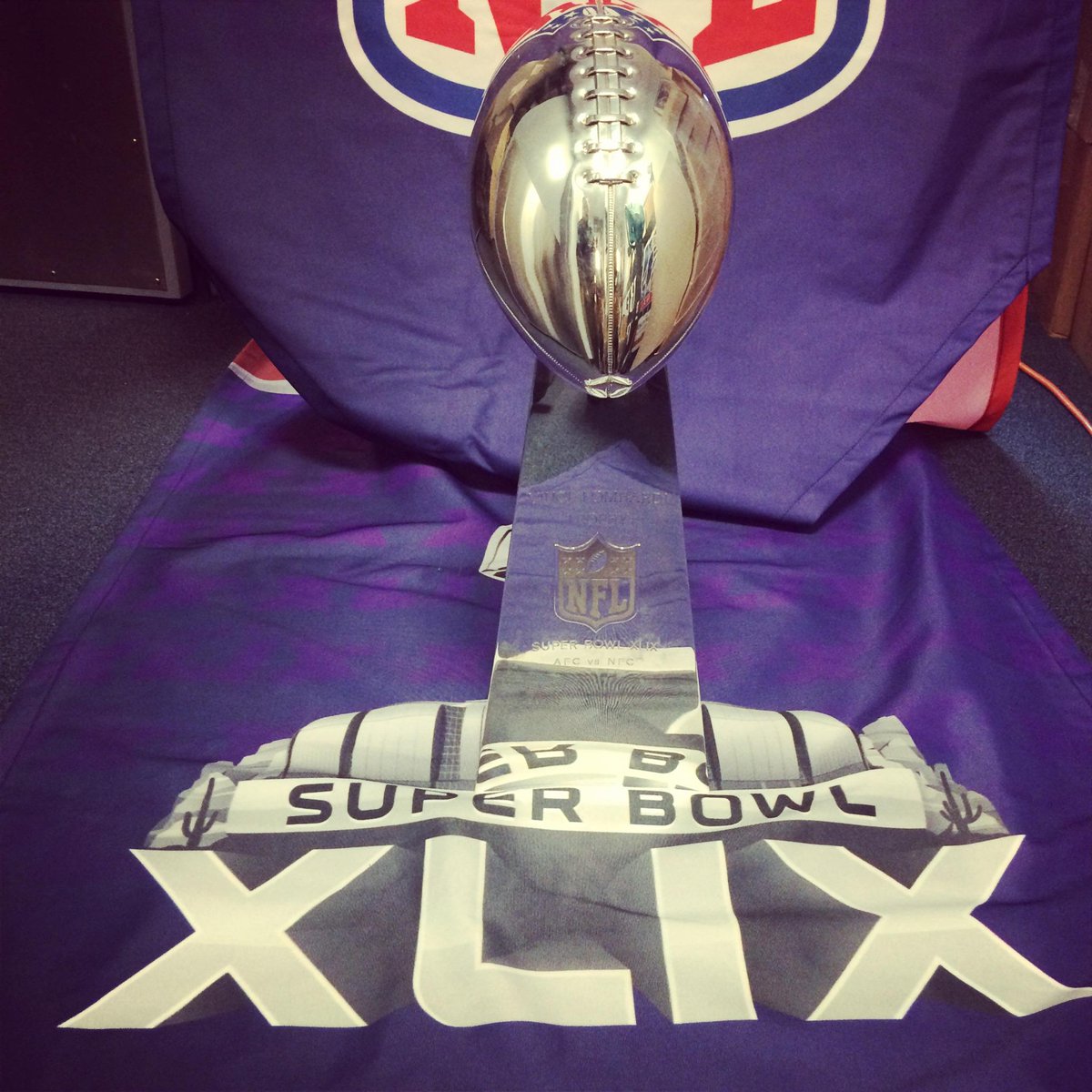 TheHall's tweet image. The Lombardi trophy has arrived! Come pose for a photo at The Hall Fri.-Sun.!

DETAILS &amp;gt; bit.ly/1zDHf70
