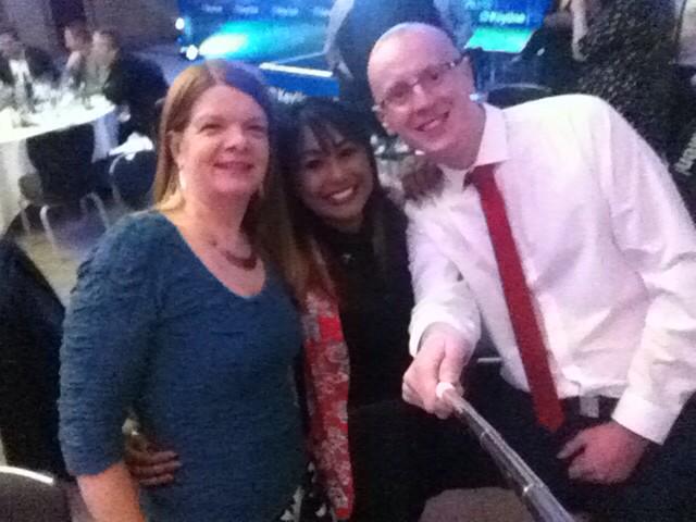 myates25's tweet image. Lindy Selfie #TeamKeyline