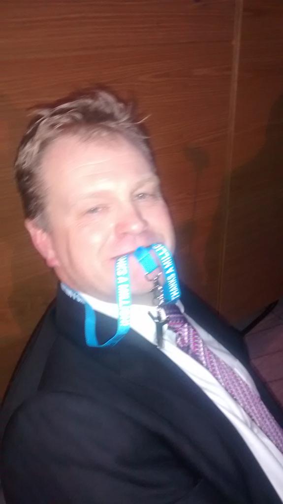 ichad69's tweet image. Going to bed before 1.30.....#teamkeyline