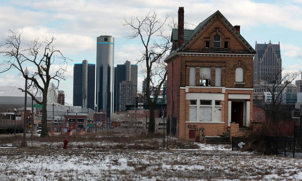 guardiancities's tweet image. The two Detroits: a city both collapsing and gentrifying at the same time gu.com/p/452ca/stw