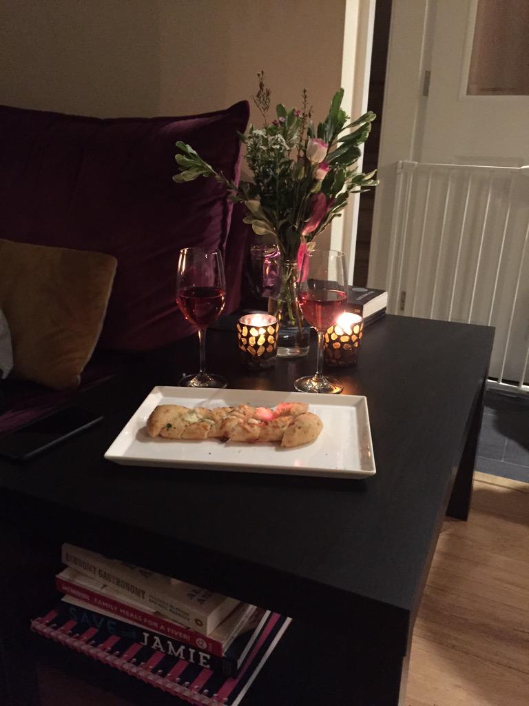 Mrs_Flash1's tweet image. Unfortunately @ModdershallOaks spa was fully booked tonight. Tried our best to relax @ home instead #notv #noworktalk