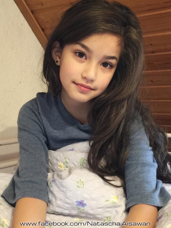 Dilminha on X: Essa menina com 8 anos é mais bonita que quase o Brasil  inteiro  / X