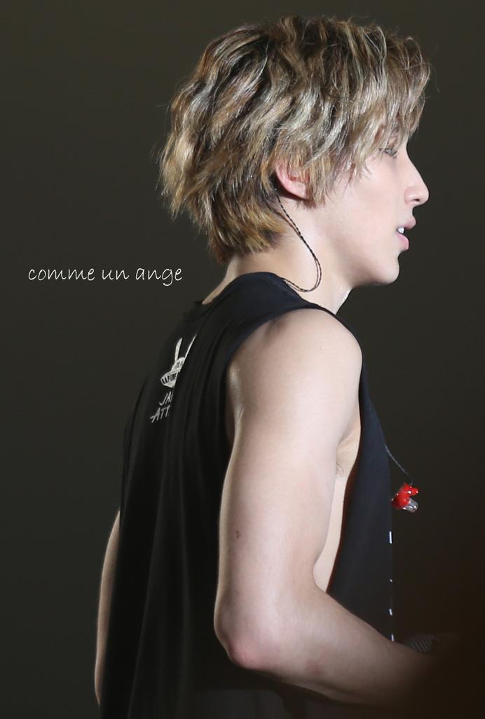 AlmightyJongup's tweet photo. "moon_cua: Happy Birthday to our angel Jongup (@BAP_Jongup) #ForeverWithMoon
http://t.co/M4qp2xH87q http://t.co/IJDKL5Gqg2"
