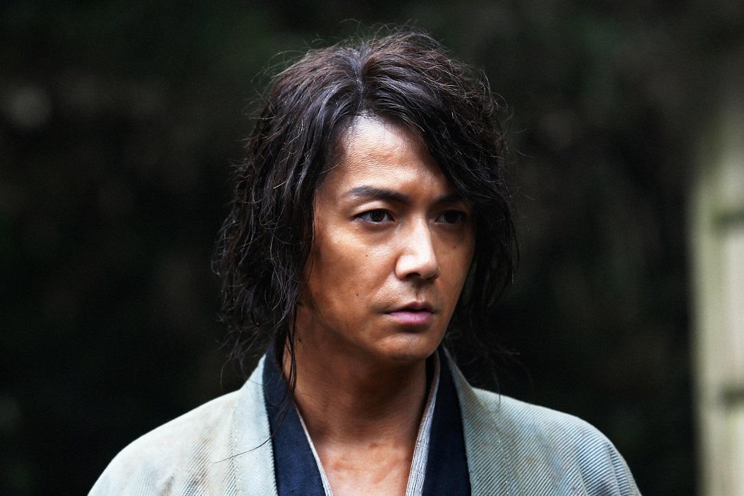 映画 るろうに剣心 最終章 公式アカウント 本日は福山雅治さんのお誕生日です 福山さん おめでとうございます この週末は福山さんご出演作品の地上波放送もあるようですね るろうに剣心 京都大火編 伝説の最期編 連続視聴で福山さん漬けの週末を