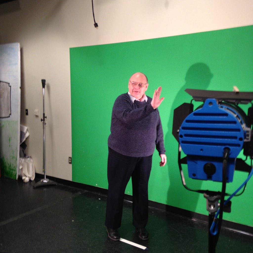 TNUcii's tweet photo. Dr. Lepter experimenting with green screen at today's Digital Learning Day. #DLD #trevecca http://t.co/LsS5Xx8CvU