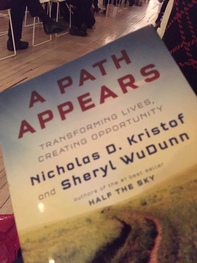 isa_belle_ktz's tweet image. Event tonight with @NickKristof and @WuDunn for A path appears! Transforming lives, creating opportunity. #ABChome