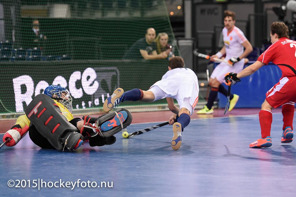 Schitterend vliegend doelpunt van Leijs tegen Zwitserland! <a href="/AHBCAmsterdam/">AH&BC Amsterdam</a> <a href="/HockeyfotoNU/">Hockeyfoto.nu</a> #hockeywm2015