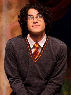 Happy birthday to the biggest beauty out there Darren Criss 
