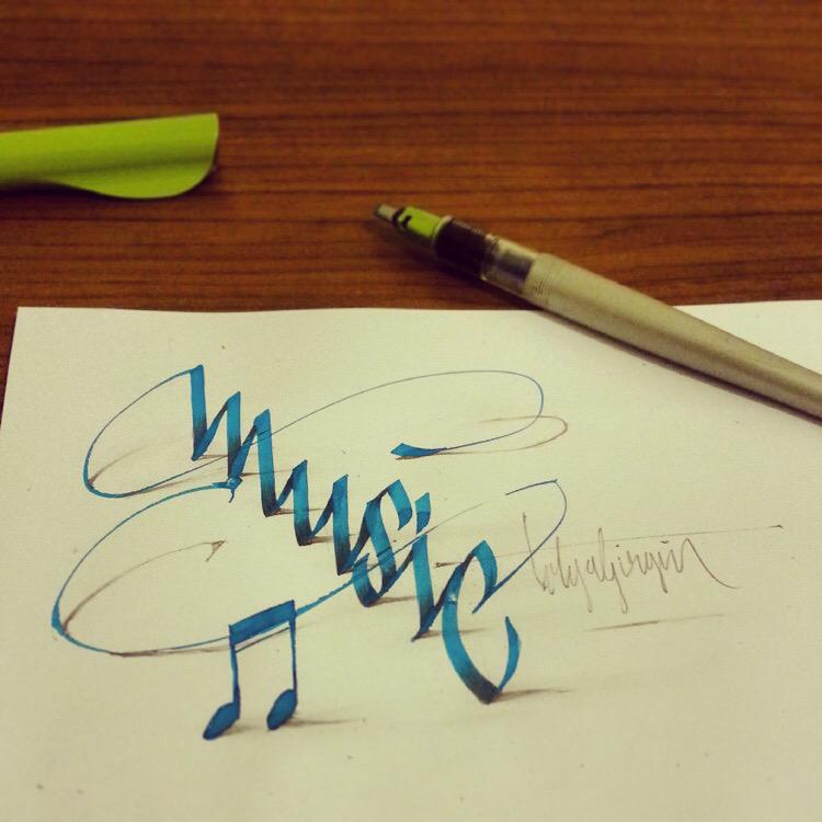 zzing07171's tweet photo. "@deadcatssociety: 터키 아티스트 Tolga Girgin의 아나모픽 캘리그라피 http://t.co/veu34LXTmC"