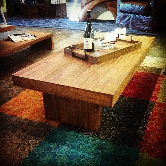 We love the beauty of #reclaimedteak #wood, as shown in the #dbodhi Lekk coffee table. #journeyeast #ecofriendly #t…