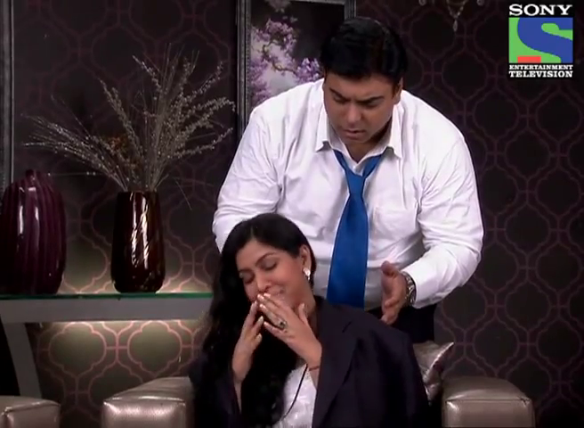 Deepka_'s tweet image. #RaYa #6thFeb #CaringMrKapoor #MischievousMrsKapoor #TaareGinGin
😍😍😍
