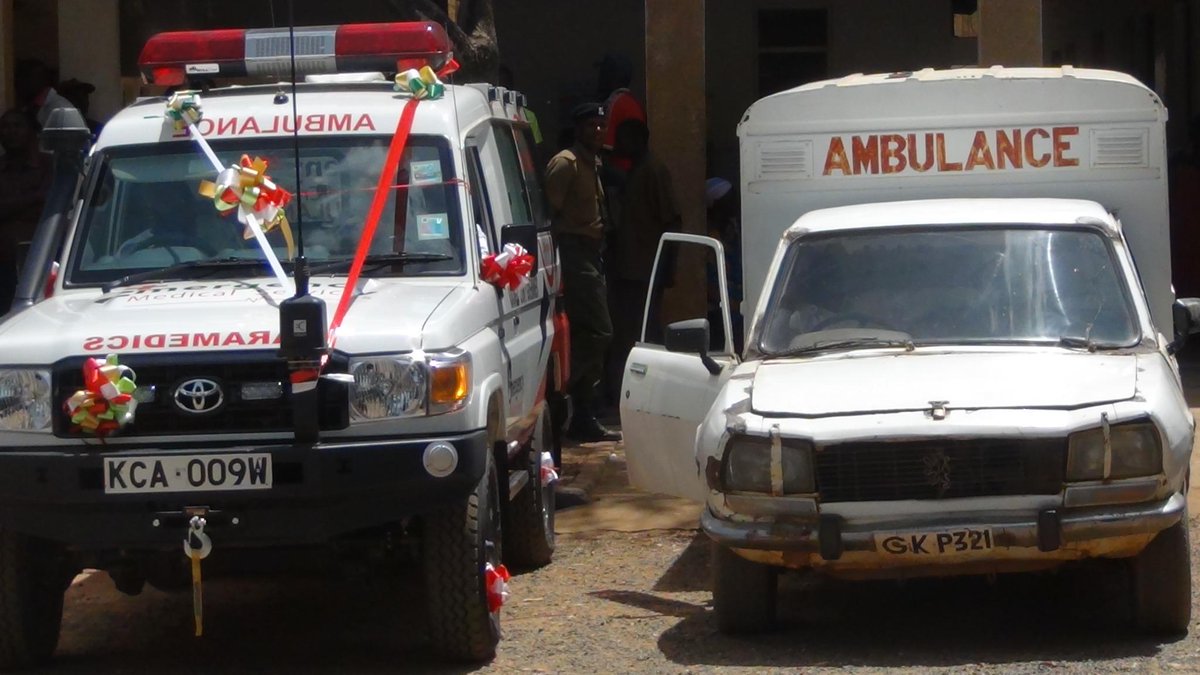 New ambulances for Matungu &amp; Navakholo hospitals by H.E @GovWOparanya.He was accompanied by KRC Sec Gen <a href="/AbbasGullet/">Abbas Gullet</a>