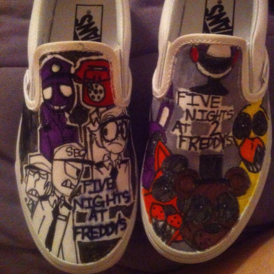 SethFreddy's tweet photo. I want shoes please! http://t.co/yxkFuZ9x7b