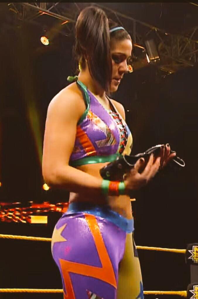 itsBayleyWWE's tweet photo. "What if our hearts and our hands shared an occupation? Oh, what a rich and wonderful life." 6 days. #NXTRival http://t.co/r6zk6pfE0r