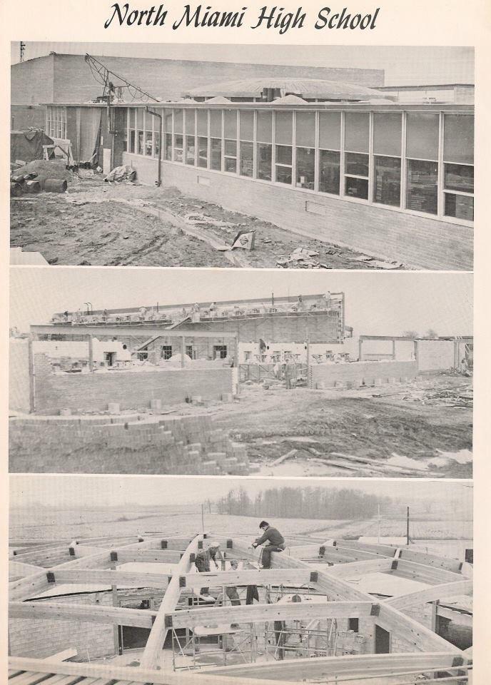 blaketragan's tweet image. Lol so here a #TBT for YA! north miami when it was first built! @NMiamiWarriors