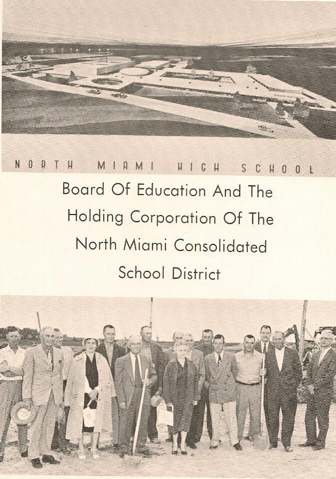 blaketragan's tweet image. Lol so here a #TBT for YA! north miami when it was first built! @NMiamiWarriors