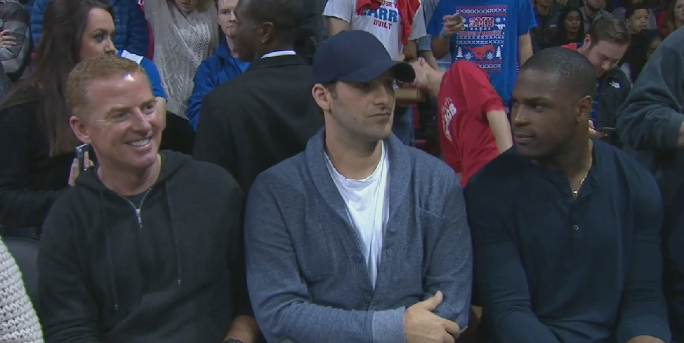 B9IMx3kCYAAVRD2.png:large