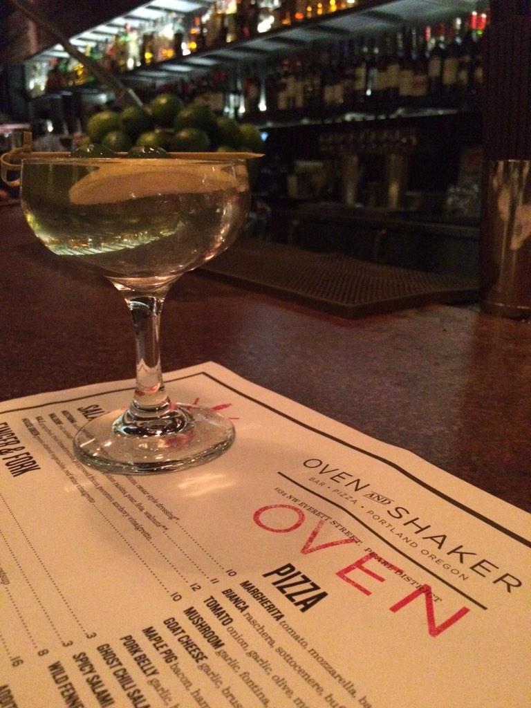 VeroniqueLaFont's tweet photo. Even V needs a moment 2 herself #Oven&Shaker Off 2 Santé #BarDesigner @WhyKnotInc #TheHustle @seducedbyvino @PDXtalk http://t.co/WhAuWQYDVj
