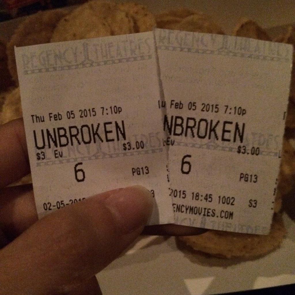 annabelylee's tweet photo. Movie night with mamalee. Only $3 a ticket...wut http://t.co/U5yZoIqfGz