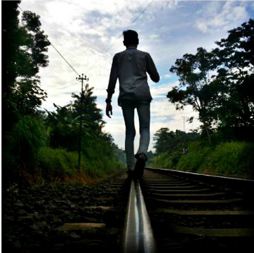 nyari ujungnya tapi kaga ketemu ketemu ini rel :(