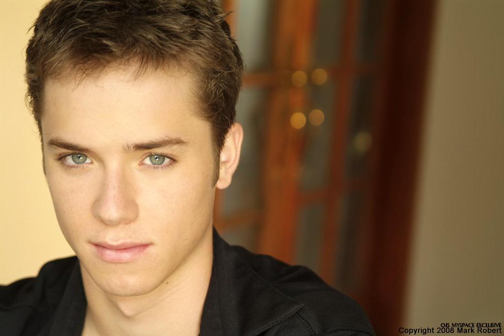 Happy Birthday Jeremy Sumpter! The boy who doesn\t grow up is officially 26 years old   