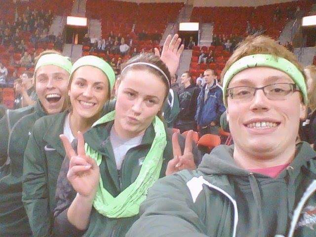 VanyaKoepke's tweet image. Doing whatever it takes to win! We are a #Phoenix family! #BeatMilwaukee #GoPhoenix @gbb4uwgb @gbphoenixmbb #Dagger