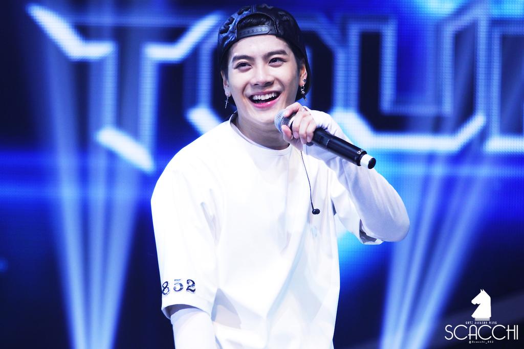 Scacchi_852's tweet photo. 150120 GOT7 Tour Showcase in Taiwan Jackson #GOT7 #갓세븐 #Jackson #王嘉爾 #잭슨  보고 싶어 😭😭😭  https://t.co/vlKRecY3RJ http://t.co/IHOZJ3omE1