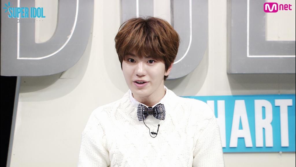 [#슈퍼아이돌차트쇼] 갠소 욕구 자극하는 귀요미 버릇! 팬들마저 놀라게 만든 깜놀 버릇! 각양각색 이색 버릇을 가진 슈퍼 아이돌의 정체는?? 잠시후 6시 #Mnet #슈아차 채널고정! #슈퍼MC #려욱 #성종